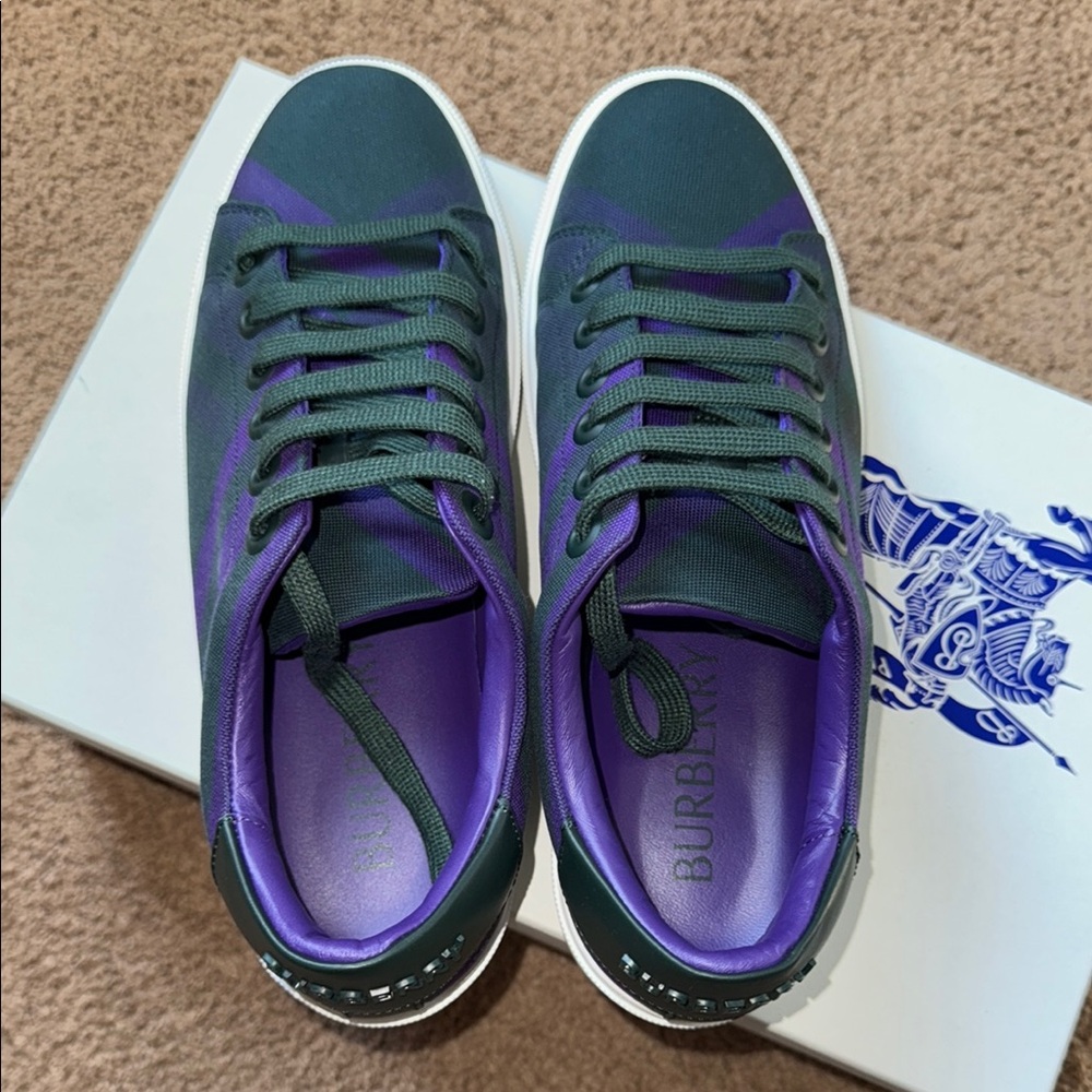 EUC Burberry Women’s 8.5 Stylish Green and Purple Sneakers Check - Picture 6 of 10